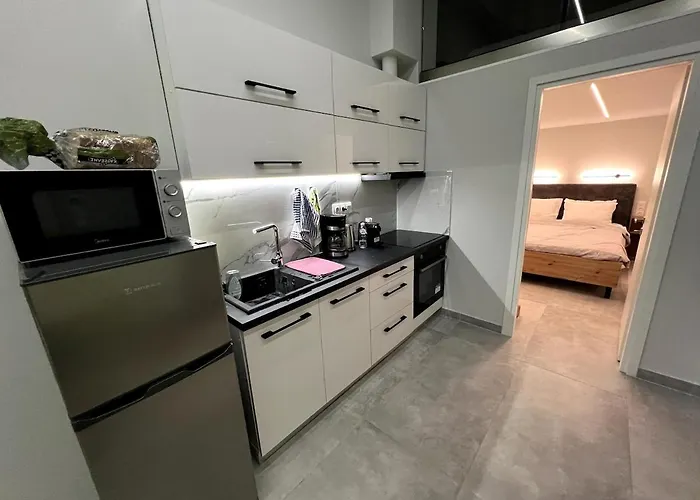Mandouki Urban *